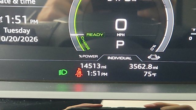 Used 2024 Audi Q8 e-tron Prestige w/ Prestige Package AWD/4WD image 56
