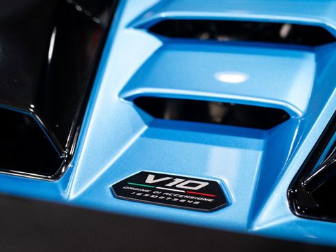 Used 2023 Lamborghini Huracan Tecnica image 41