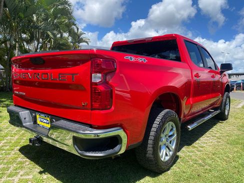 Used 2021 Chevrolet Silverado 1500 LT AWD/4WD image 7