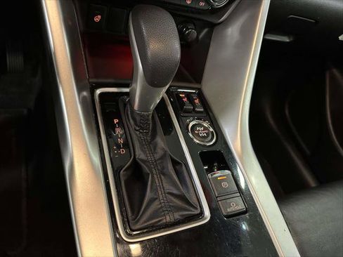 Used 2023 Mitsubishi Eclipse Cross SEL image 32