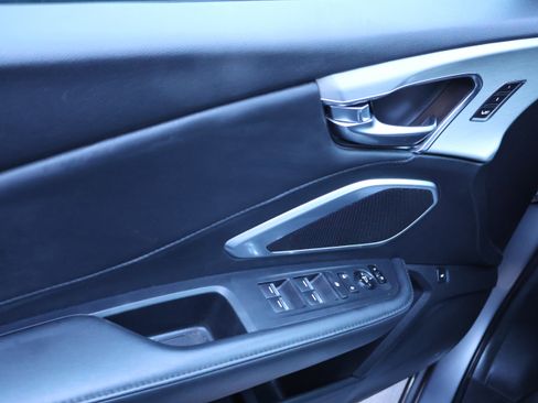 Used 2023 Acura RDX SH-AWD image 19