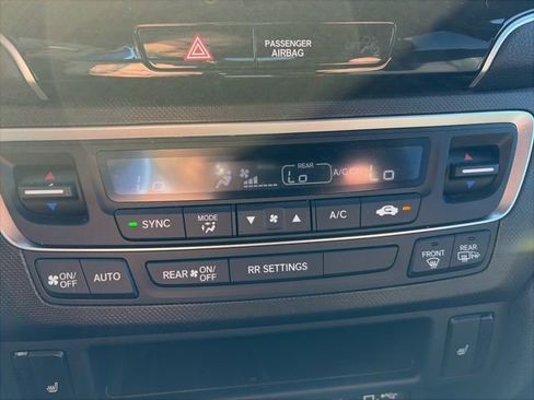 Used 2023 Honda Passport TrailSport image 17