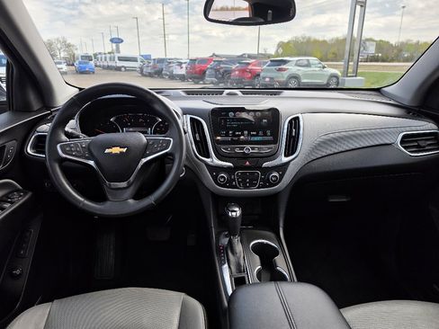 Used 2018 Chevrolet Equinox Premier AWD/4WD image 6