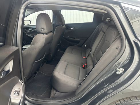 Used 2017 Chevrolet Malibu LS image 12