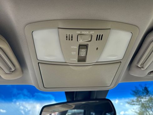 Used 2014 Nissan Murano LE w/ Platinum Edition Package image 40