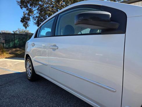 Used 2011 Nissan Sentra 2.0 image 4