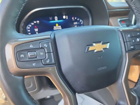 Used 2023 Chevrolet Tahoe High Country w/ Premium Package 2 AWD/4WD image 17