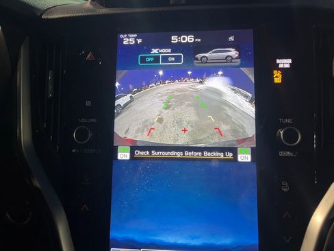 Used 2021 Subaru Outback Limited image 29