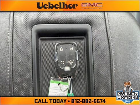 Used 2019 Chevrolet Silverado 1500 High Country w/ Z71 Off-Road Package AWD/4WD image 33