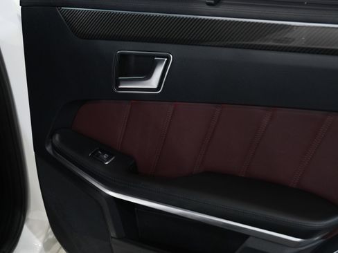 Used 2014 Mercedes-Benz E 63 AMG S-Model image 35