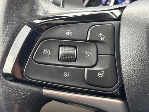 Used 2022 Buick Enclave Avenir w/ Avenir Technology Package image 19