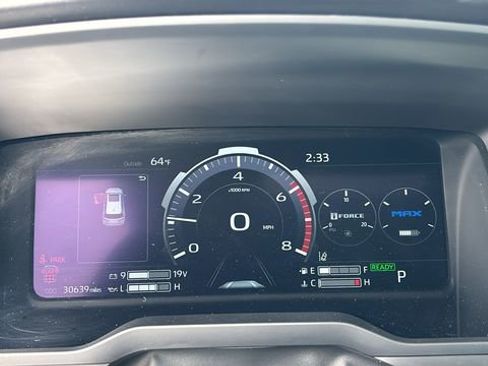 Used 2025 Toyota Sequoia SR5 w/ SR5 Premium Package image 18