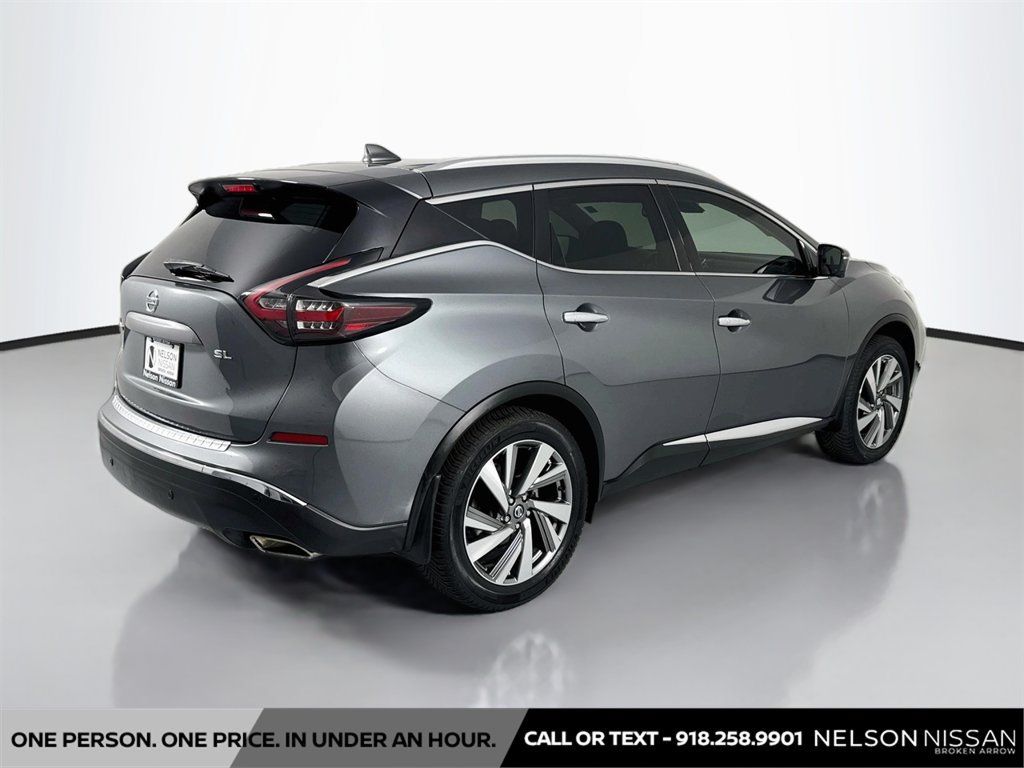 Used 2020 Nissan Murano SL w/ Moonroof Package FWD image 5