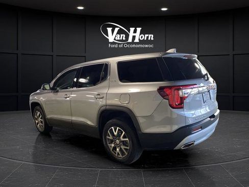 Used 2023 GMC Acadia SLE AWD/4WD image 3