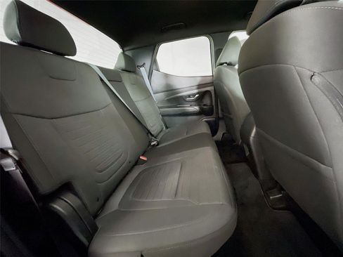 Certified 2022 Hyundai Santa Cruz SEL AWD/4WD image 29