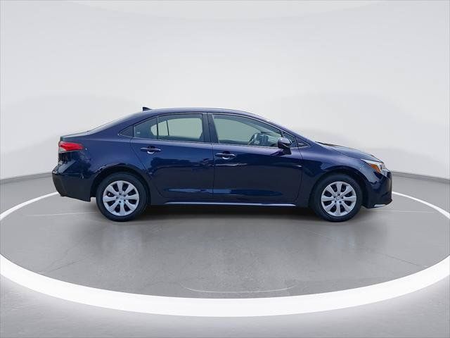 Certified 2024 Toyota Corolla LE FWD image 11