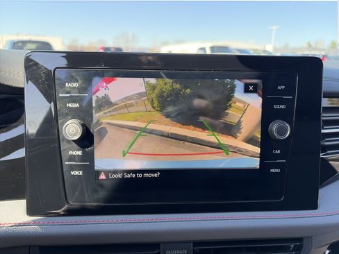 Used 2025 Volkswagen Jetta GLI Autobahn w/ GLI Black Package image 37