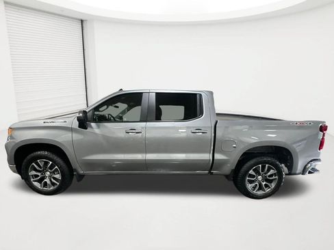 Used 2024 Chevrolet Silverado 1500 LT AWD/4WD image 8