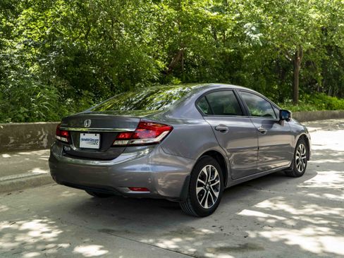 Used 2015 Honda Civic EX image 9