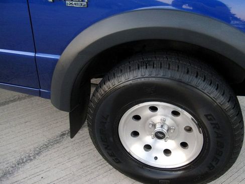 Used 2003 Ford Ranger FX4 image 37