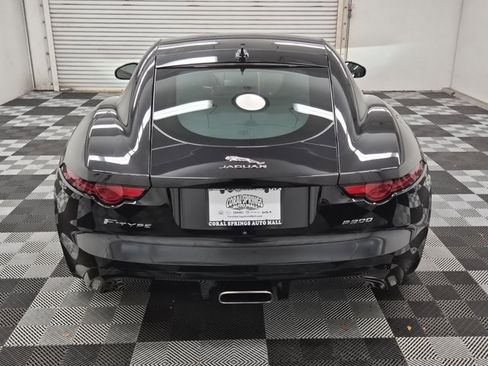 Used 2020 Jaguar F-TYPE Coupe image 5