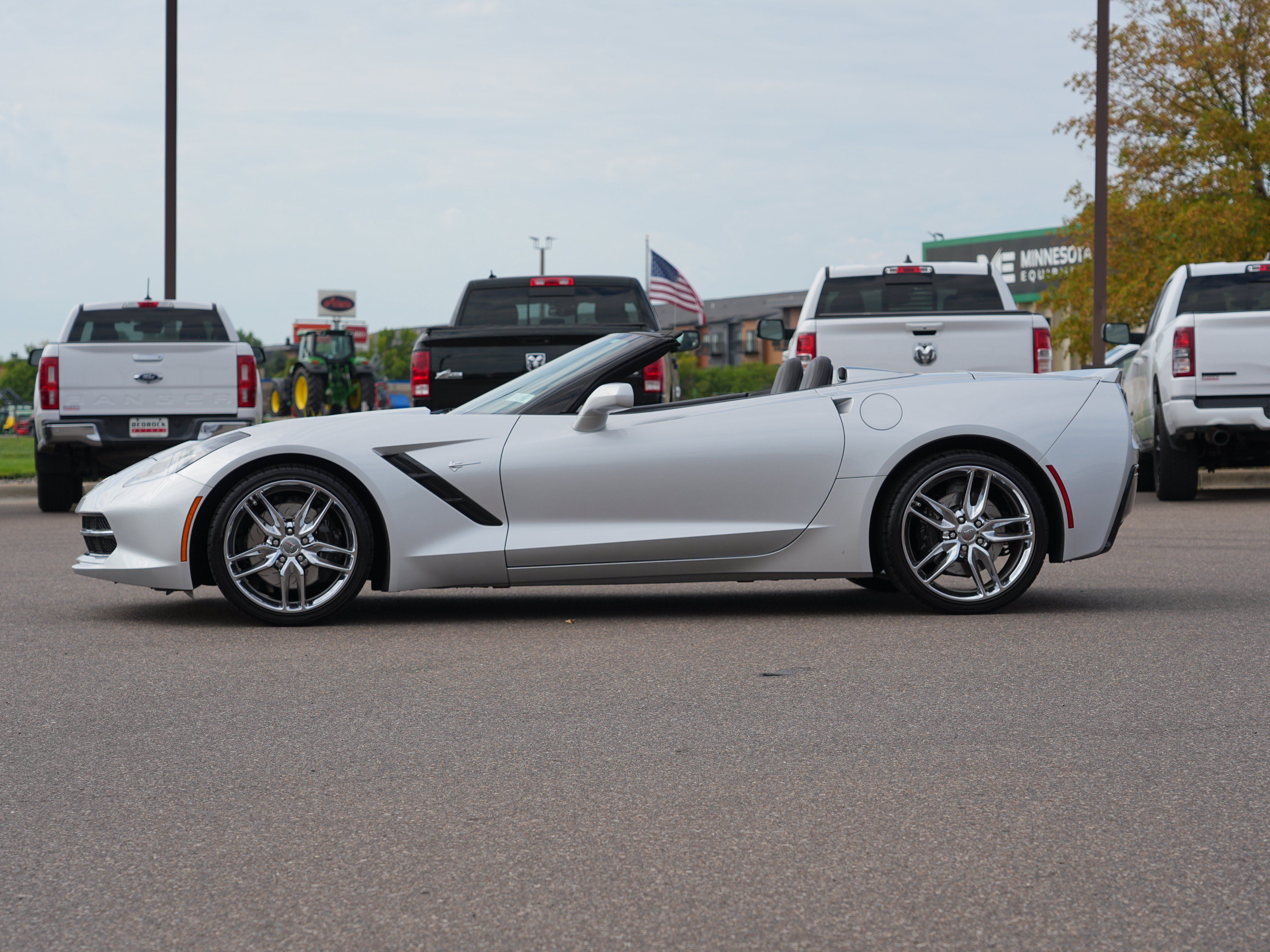 Used 2014 Chevrolet Corvette Stingray Convertible w/ 2LT Preferred Equipment Group RWD image 6