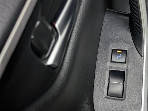 Used 2019 Toyota RAV4 Limited w/ Advanced Technology Package AWD/4WD image 17