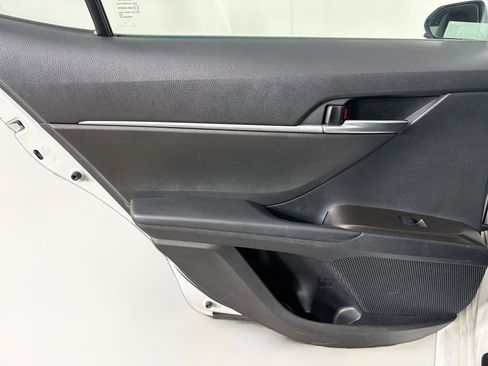 Used 2022 Toyota Camry LE FWD image 25