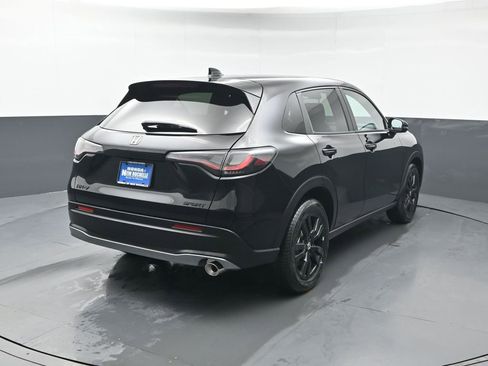 Used 2026 Honda HR-V Sport image 6