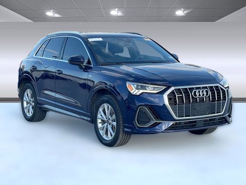 Certified 2023 Audi Q3 2.0T Premium Plus w/ Premium Plus Package image 7