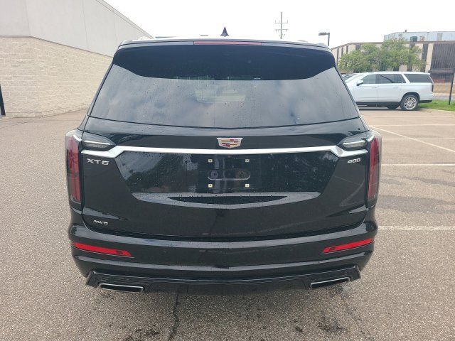 Used 2024 Cadillac XT6 Sport AWD/4WD image 9