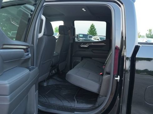 Used 2025 Chevrolet Silverado 1500 LT AWD/4WD image 15