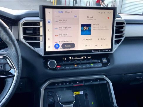 Used 2023 Toyota Sequoia Limited image 7