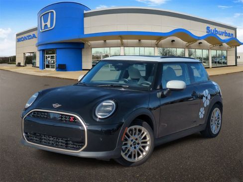 Used 2025 MINI Cooper S image 1