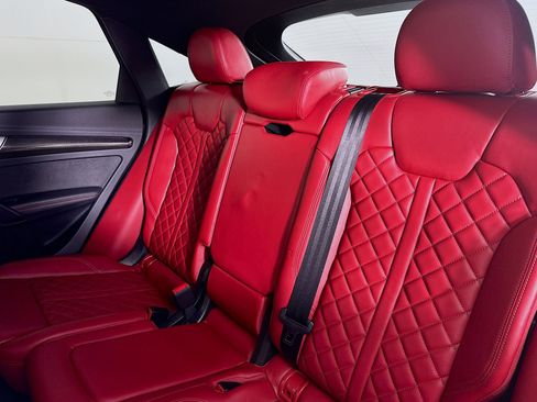 Used 2023 Audi SQ5 Prestige w/ Prestige Package image 23