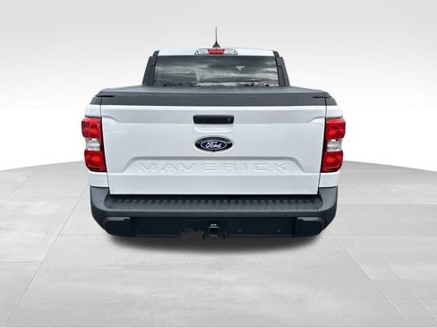 Used 2025 Ford Maverick XL w/ Equipment Group 101A image 6