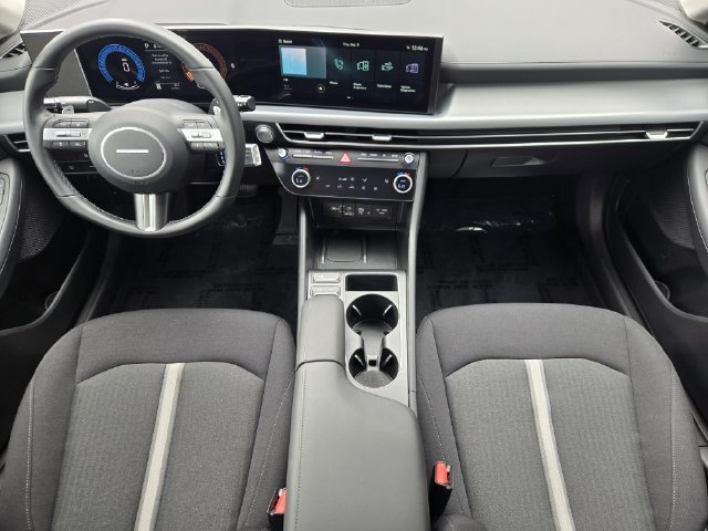 Certified 2026 Hyundai Sonata SEL AWD/4WD image 18