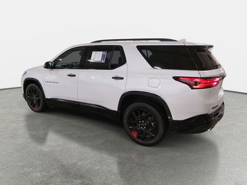 Used 2023 Chevrolet Traverse Premier w/ Redline Edition image 7