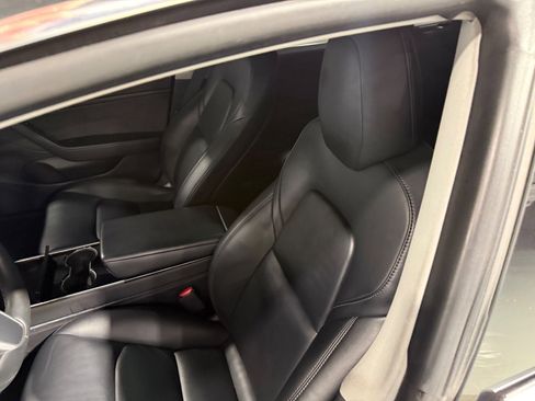 Used 2019 Tesla Model 3 Standard Range Plus RWD image 17