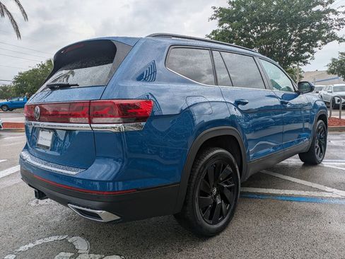 Certified 2026 Volkswagen Atlas SE w/ Panoramic Sunroof Package FWD image 6