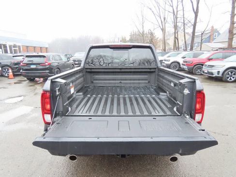 Certified 2025 Honda Ridgeline RTL image 9