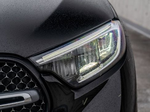 Certified 2026 Mercedes-Benz GLC 300 GLC 300 image 8