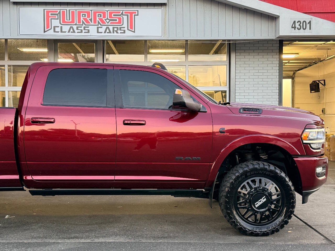 Used 2020 RAM 3500 Laramie AWD/4WD image 12