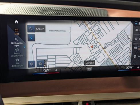 Used 2023 BMW iX xDrive50 w/ Sport Package image 16