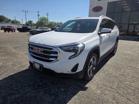 Used 2020 GMC Terrain SLT AWD/4WD image 3