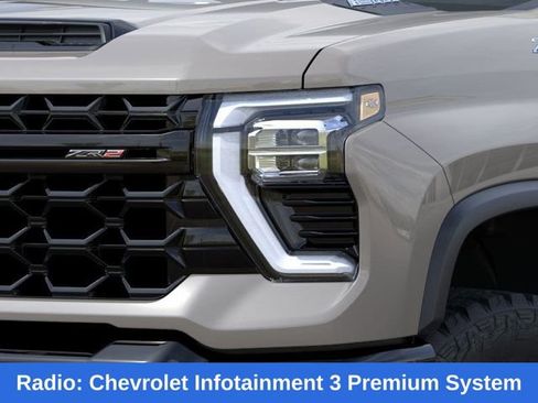 New 2026 Chevrolet Silverado 2500 ZR2 image 11