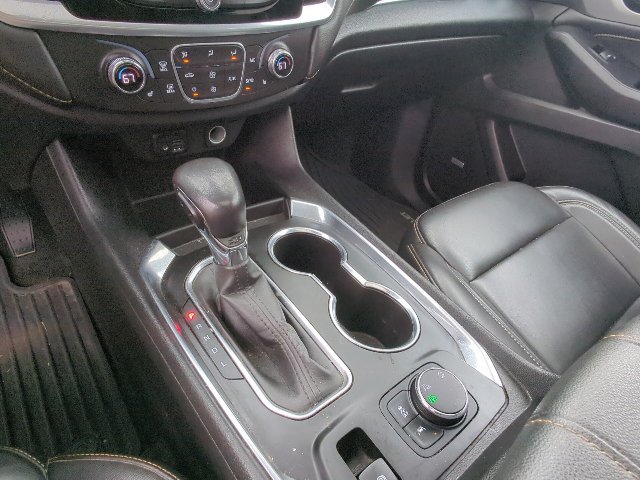 Used 2021 Chevrolet Traverse RS AWD/4WD image 18