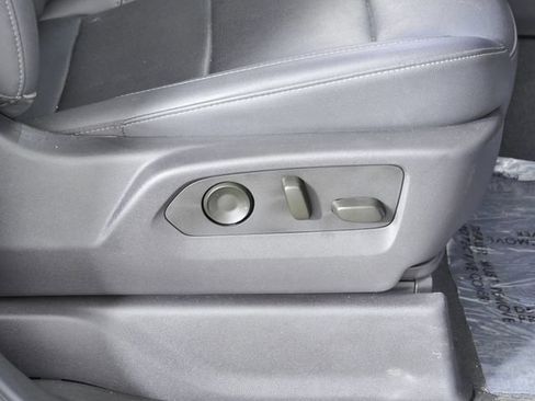 Used 2024 Chevrolet Silverado 1500 LTZ AWD/4WD image 11