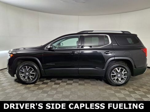 Used 2023 GMC Acadia SLE w/ Driver Convenience Package image 2