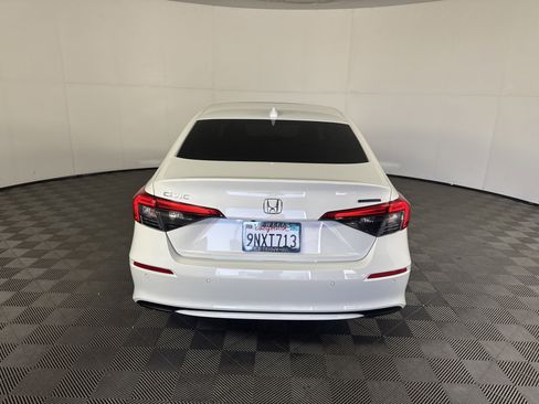 Certified 2024 Honda Civic Touring image 5